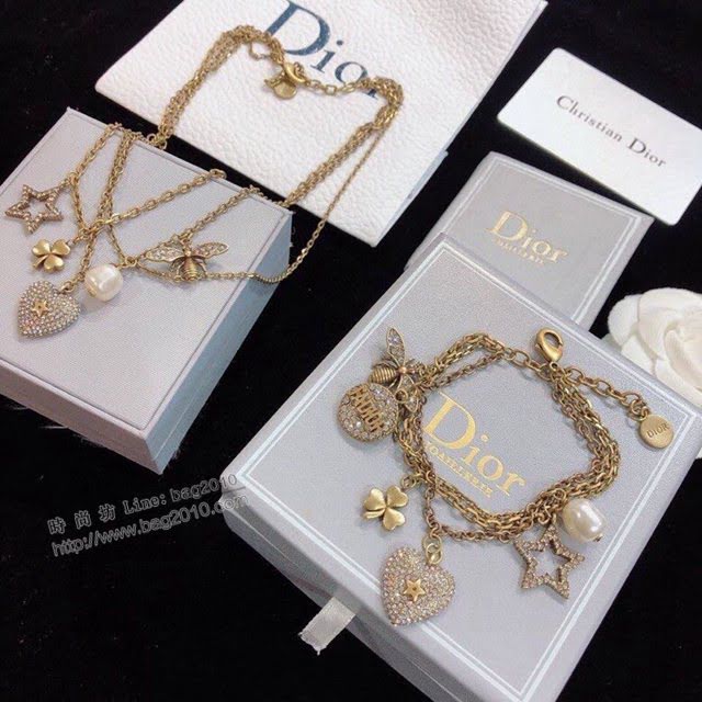 Dior飾品 迪奧經典熱銷款火爆字母多層復古項鏈手鏈  zgd1149